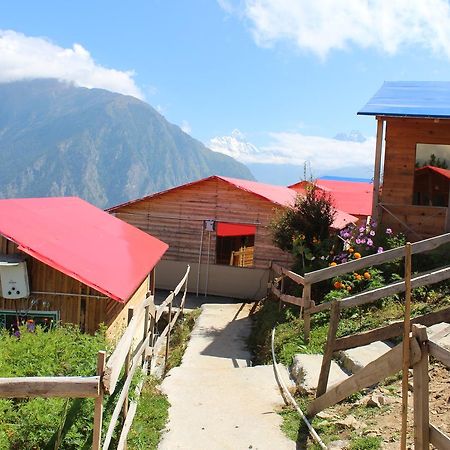 Blue Poppy Resorts Джошимат Экстерьер фото